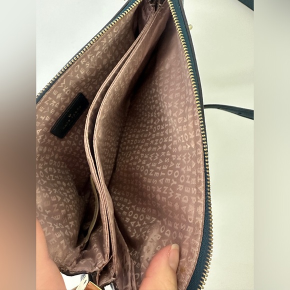 Kate Spade leila triple gusset crossbody purse in dark green - Picture 9 of 10